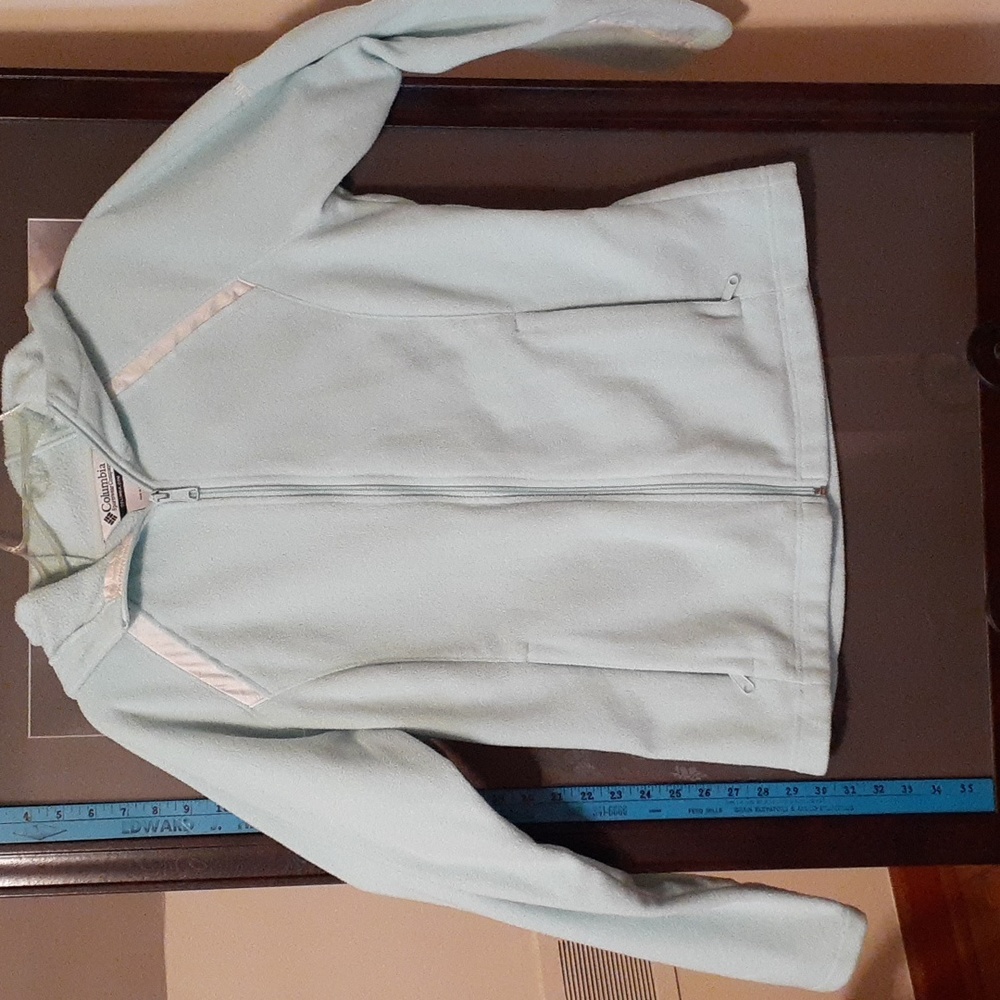 Columbia hoodie